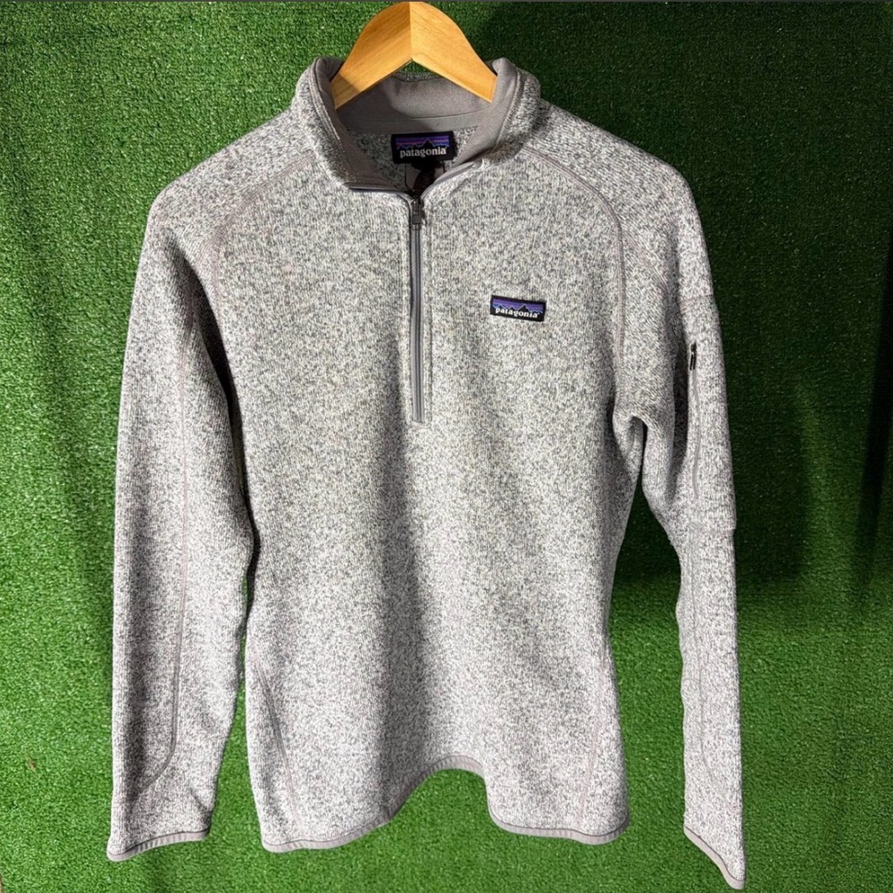 Patagonia Women's Gray Zip Up Jacket